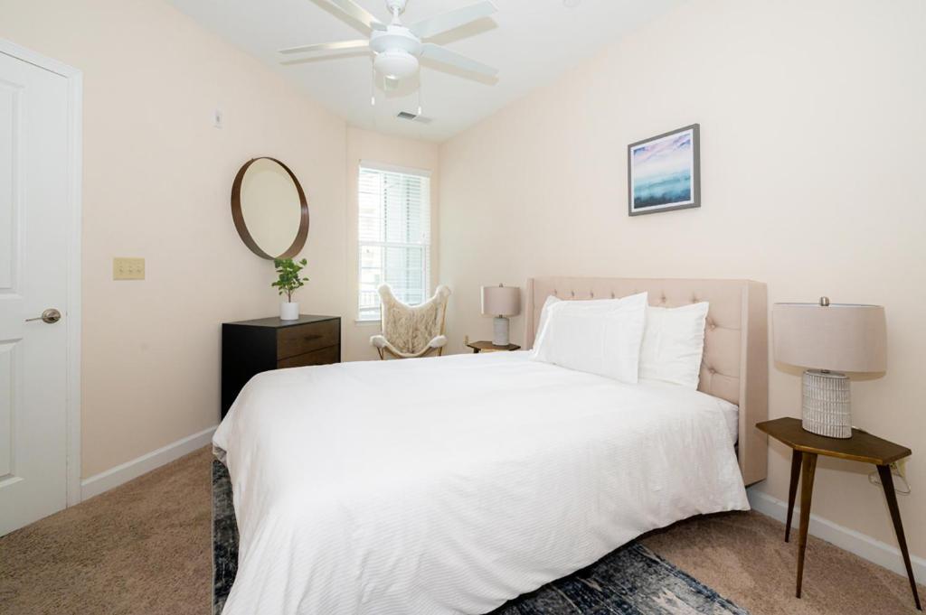Beautiful 1Br W Balcony Gym Patio Areas Apartment Charlotte Exterior foto